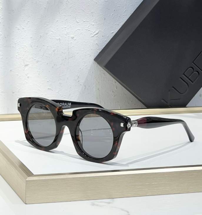 Picture of Kuboraum Sunglasses _SKUfw69700775fw